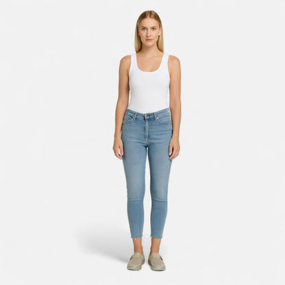 AlignWalk | Women’s Supportive Slip-On Loafers – Lightweight Comfort, Effortless Style